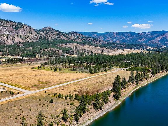 3rd image of 5 Harbine Ranch Rd