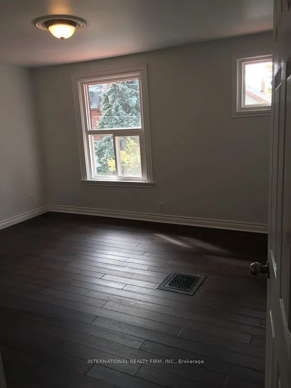 4 bed, $3,490 — Photo 3