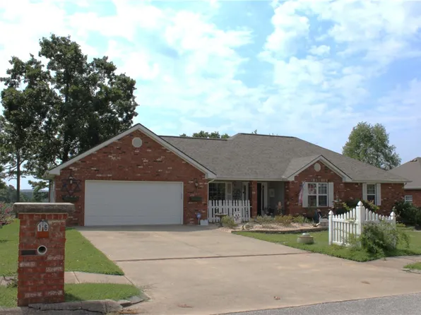 16 W Bluff Ln, Holiday Island, AR 72631