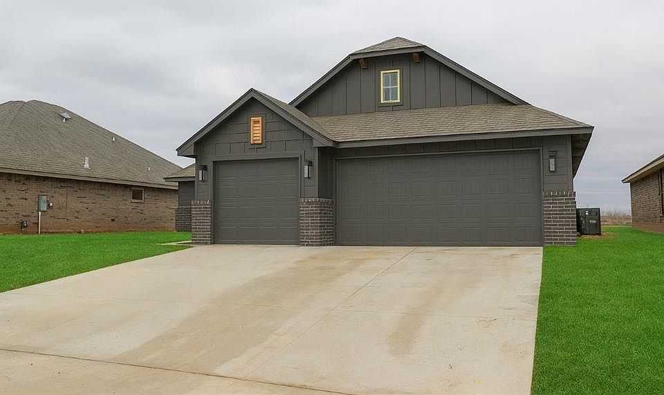 1st image of 621 Honey Springs Ln