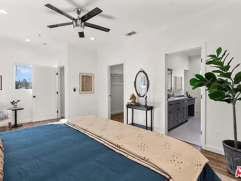 5152 Hartwick St — Photo 27