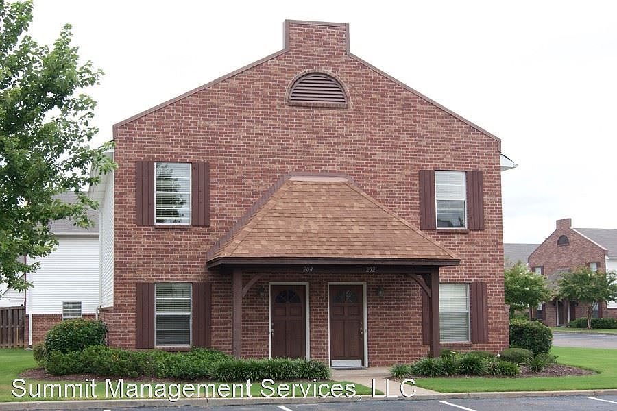1st image of 216 Edinburg Way