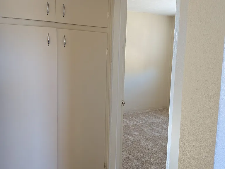 610 Union Ave #C — Photo 6