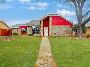 613 Fieldwood Dr, Mesquite, TX