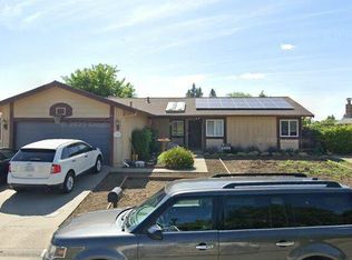 610 Spruce St, Dixon, CA 95620