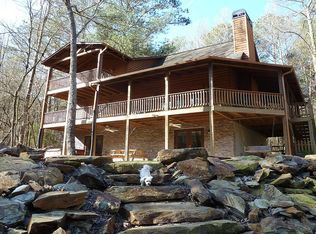 133 Huckleberry Ln, Ellijay, GA 30536