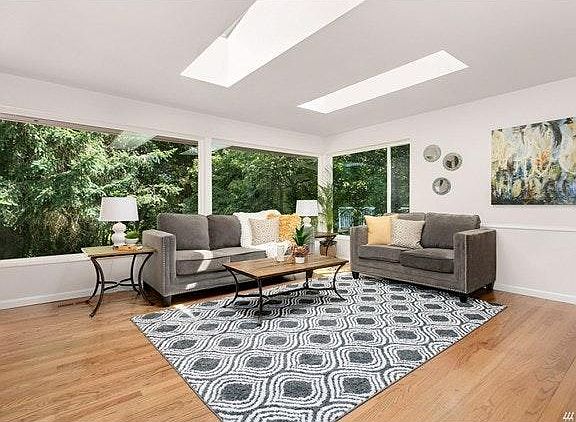 5th image of 12516 SE 49th St