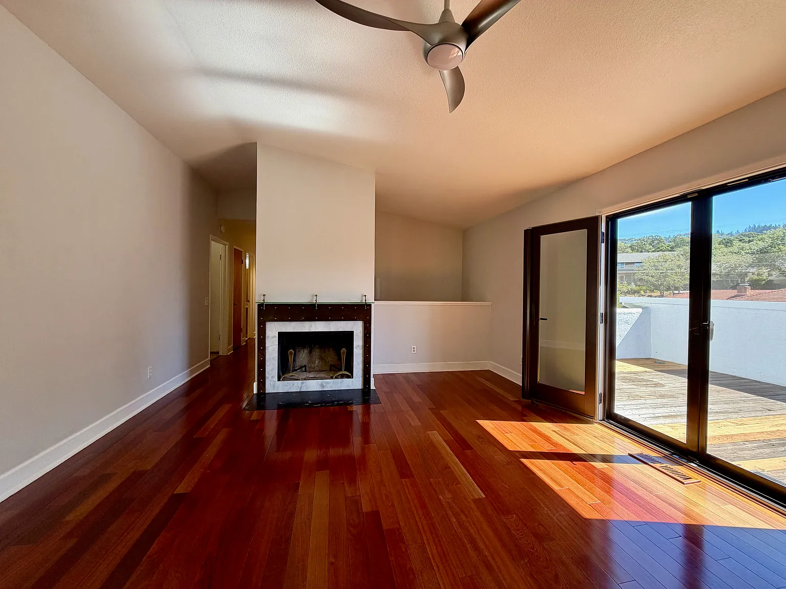 4 bed, 2784 sqft, $4,750 — Photo 4