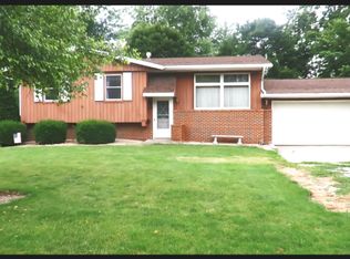51 Main St, Saunemin, IL 61769