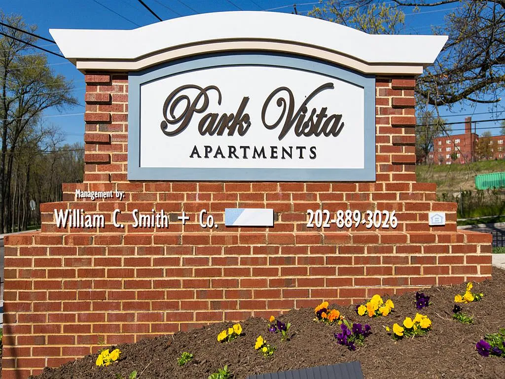 Park Vista Apartments — Photo 1