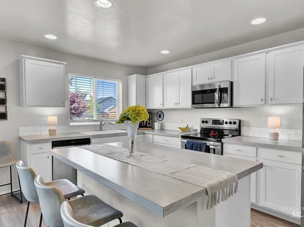 1629 N Bisque Ave, Kuna, ID 83634