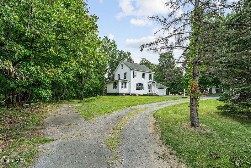 4th image of 251 Troy-Schenectady Road