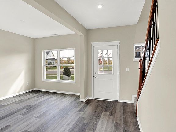 4th image of 5970 Caplane Dr