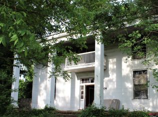 406 3rd St N, Columbus, MS 39701