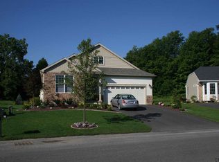 40 Milltowne Dr, Halfmoon, NY 12188