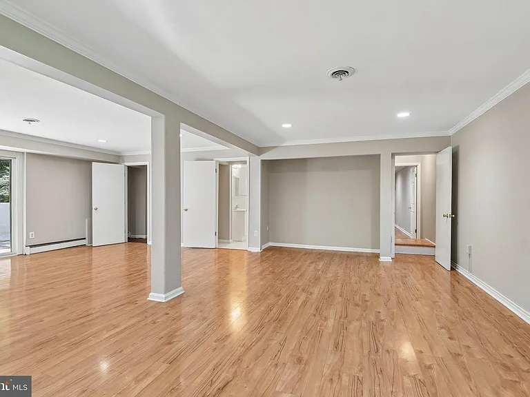 10206 Green Clover Ct — Photo 30