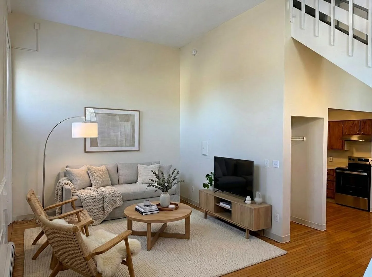 34 Spring St — Photo 1