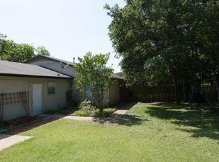 704 Osage Dr APT B, Leander, TX 78641
