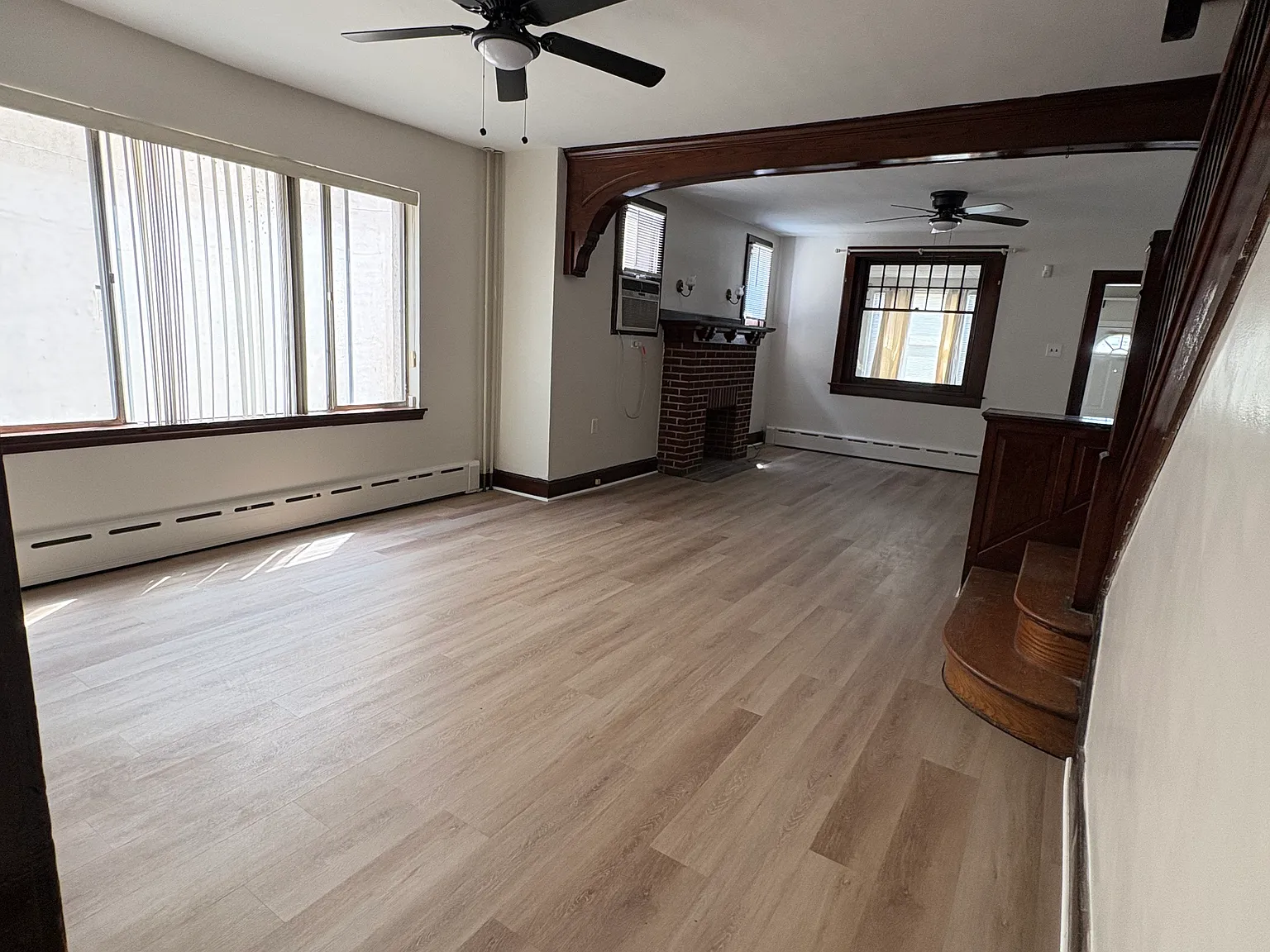 3 bed, 1.5 bath, $2,500 — Photo 3