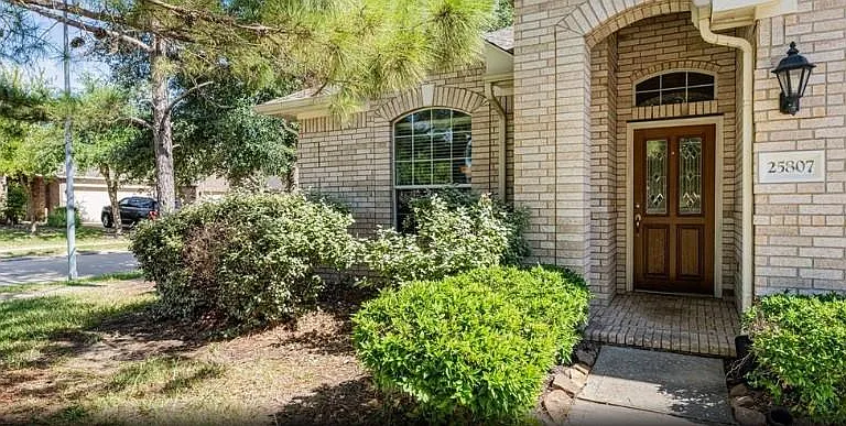 25807 Sundrop Meadows Ln — Photo 1