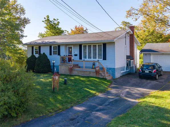 116 Lynch Dr, Cape Breton, NS B1S 1V2