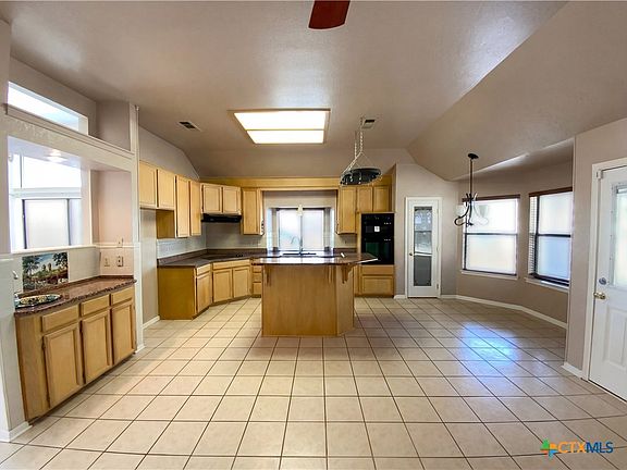 2nd image of 117 Wind Ridge Dr