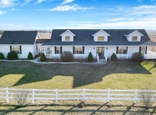 1560 2nd Rd, Wakefield, KS 67487