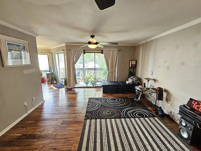 246 Shoreline Dr #1 — Photo 9