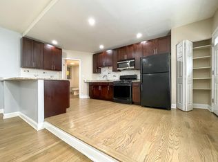 2654 N Laramie Ave #1F, Chicago, IL 60639