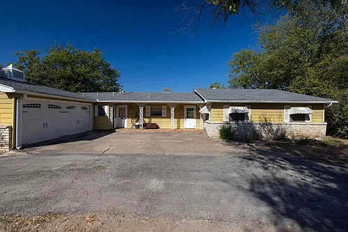 2324 Hartford Rd Photo 1
