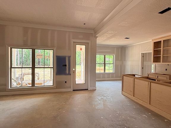 5th image of 68 Ratcliff Rd