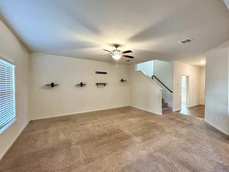 15114 Harbor Lndg — Photo 5