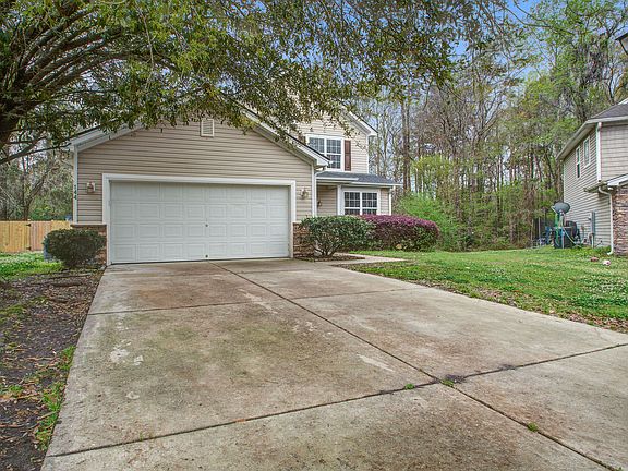 3rd image of 144 Graduate Ln