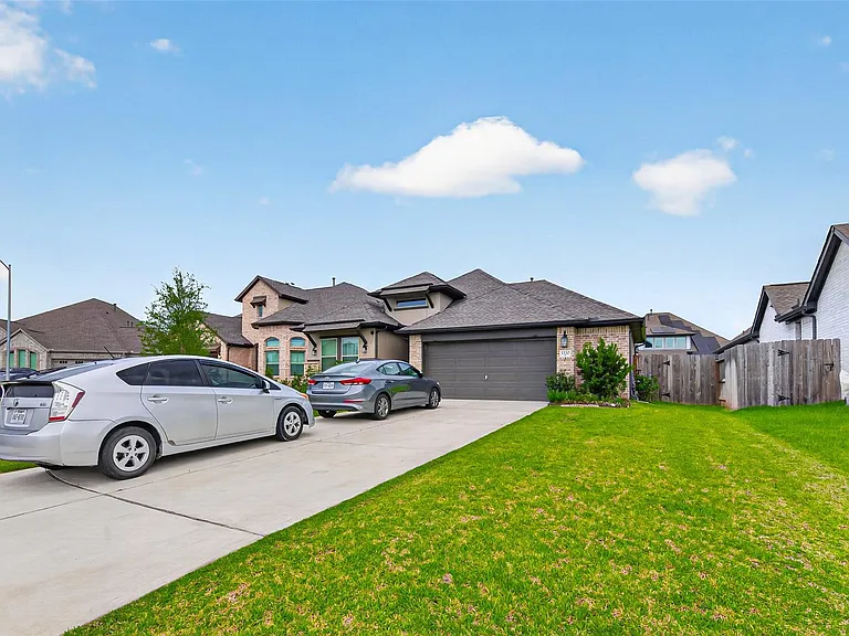1330 Vinter Meadows Ln — Photo 3