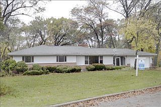 1st image of 216 Irving Park Dr