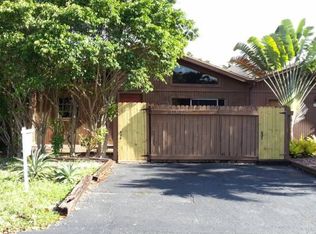 11367 SW 112 Circle Ln S, Miami, FL 33176