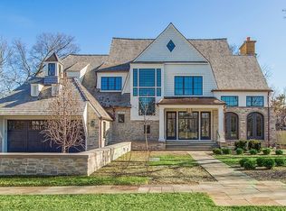 18 E 8th St, Hinsdale, IL