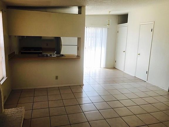 4th image of 10532 Shannon Pl APT B