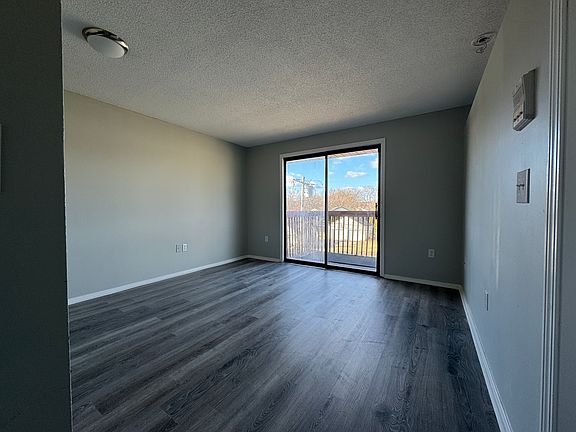 2nd image of 4 Twining St #9