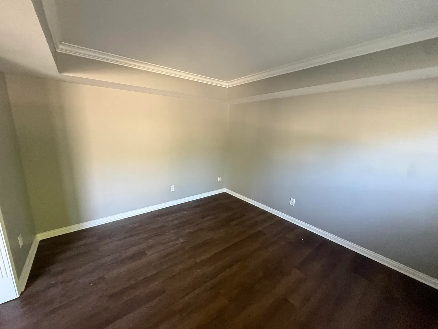 4 bed, 2.5 bath, 2615 sqft, $2,395 — Photo 3