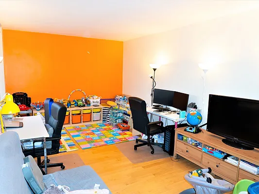 Sold by Century Homes Realty Group LLC | media 20