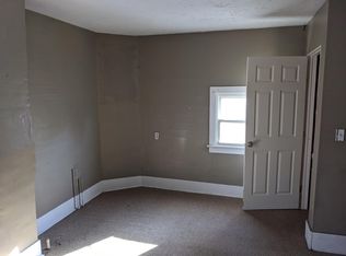 479 Sumner St, Akron, OH 44304