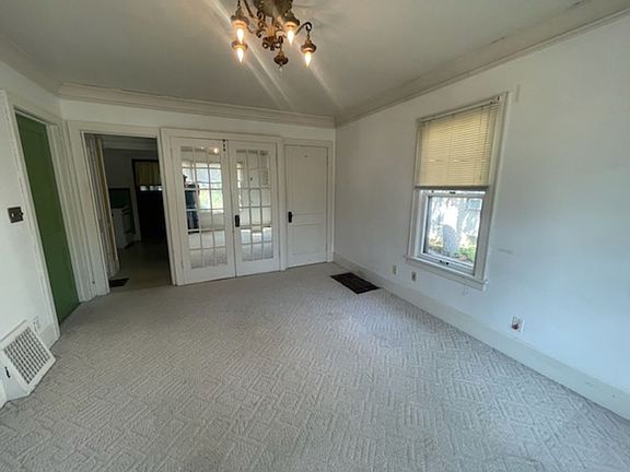 4th image of 2512 33rd Ave S APT 2