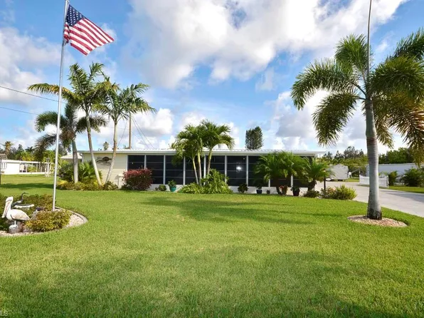 5026 Flamingo Dr, Saint James City, FL 33956