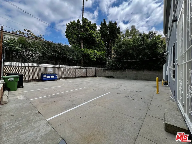 1724 El Cerrito Pl #8 — Photo 13