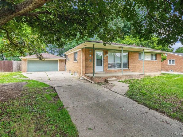 454 Tilmor Dr, Waterford, MI 48328