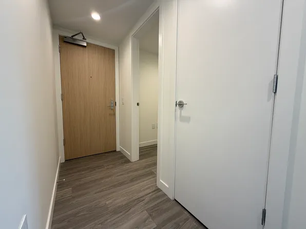 2135 Springer Ave, Burnaby, BC