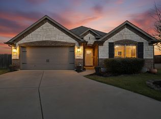 10329 Kingspoint Blvd, Fort Worth, TX 76140