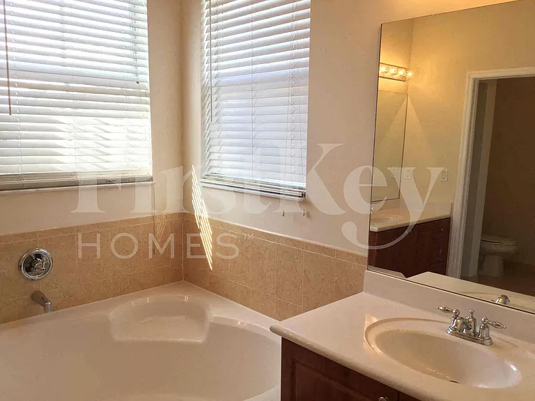 20365 SW 129 Avenue Dr — Photo 23