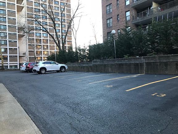 5th image of 13777 45th Ave APT 4G